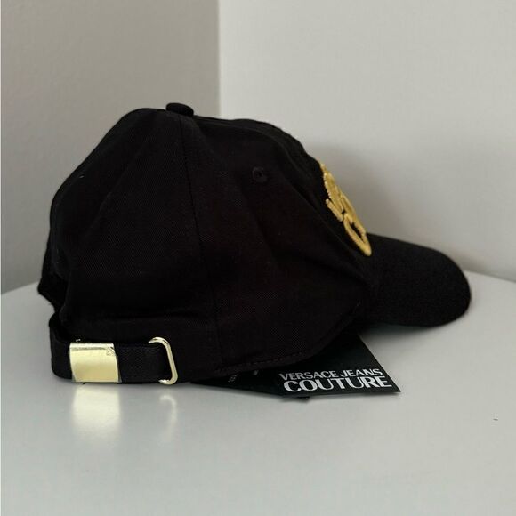 ⭕️ VERSACE JEANS Hat Cap Black Gold Designer Men’s Logo - Picture 5 of 7
